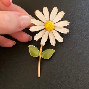 Spring floral brass and enamel pin / brooch